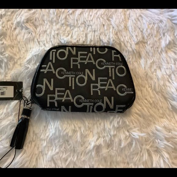 Nwt Kenneth Cole reaction mini wallet - Picture 4 of 9